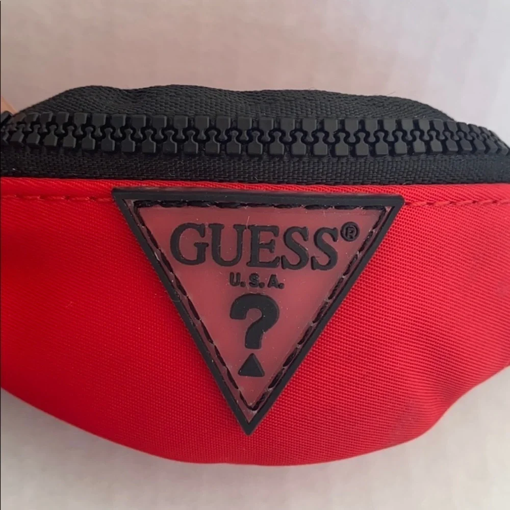 New GUESS RED MINI FANNY PACK KEYCHAIN